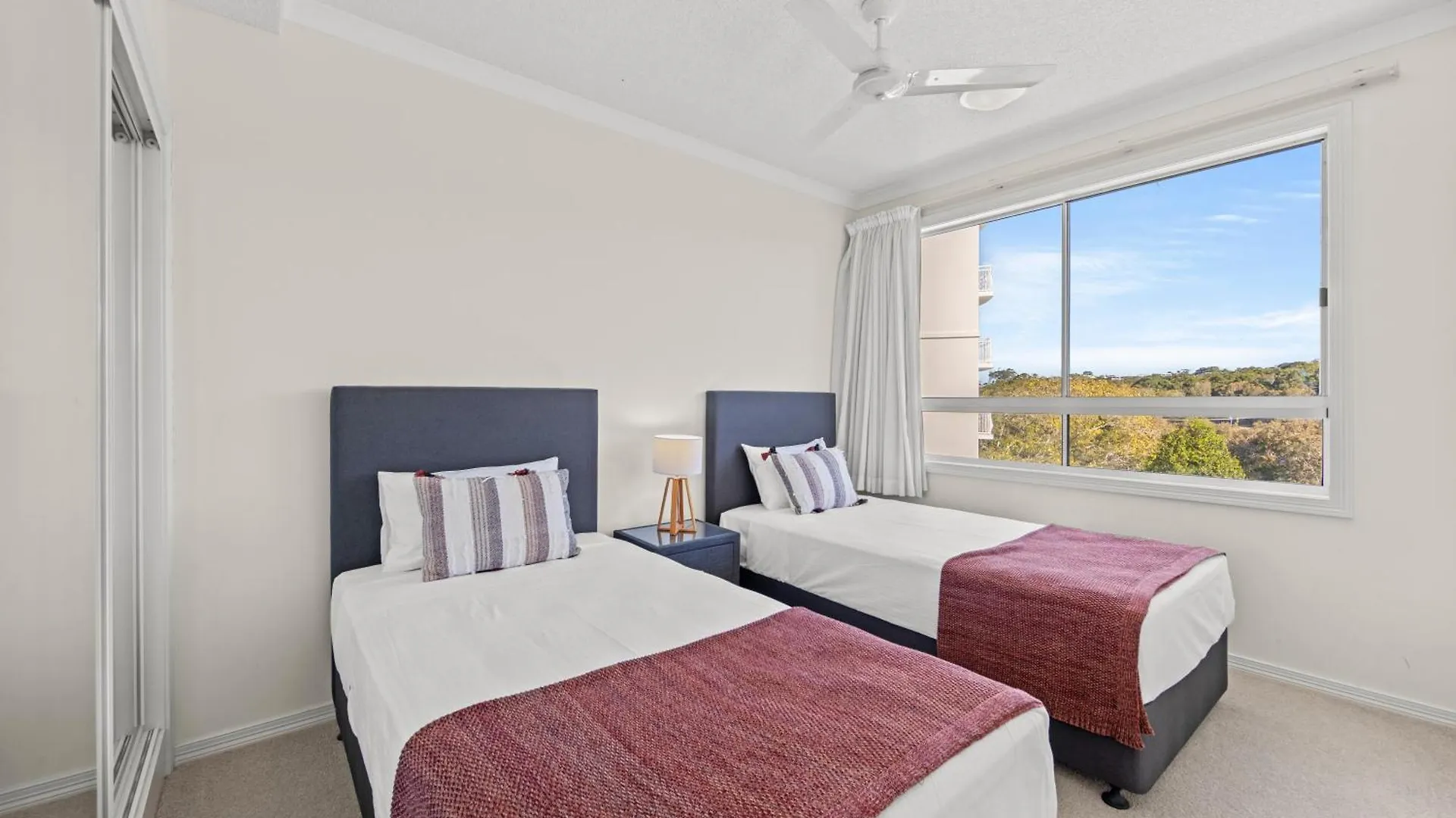 **** Apartmanhotel Aquarius Resort Alexandra Headland Ausztrália